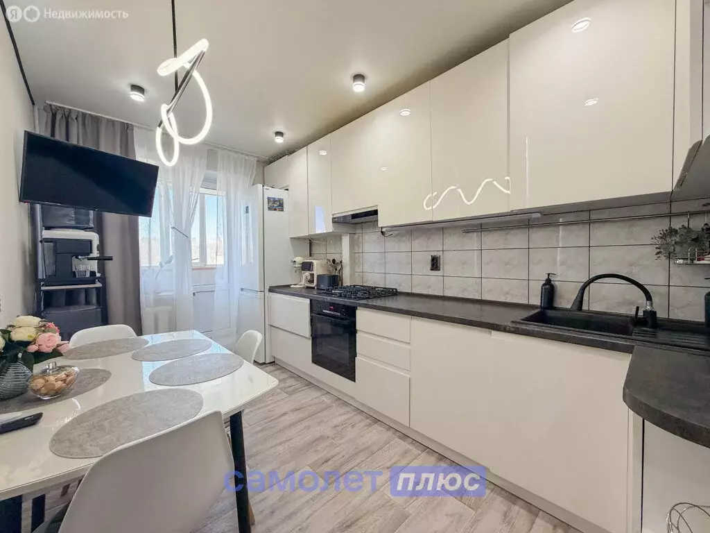 1-комнатная квартира: Чебоксары, улица Чернышевского, 38 (43.4 м) - Фото 1