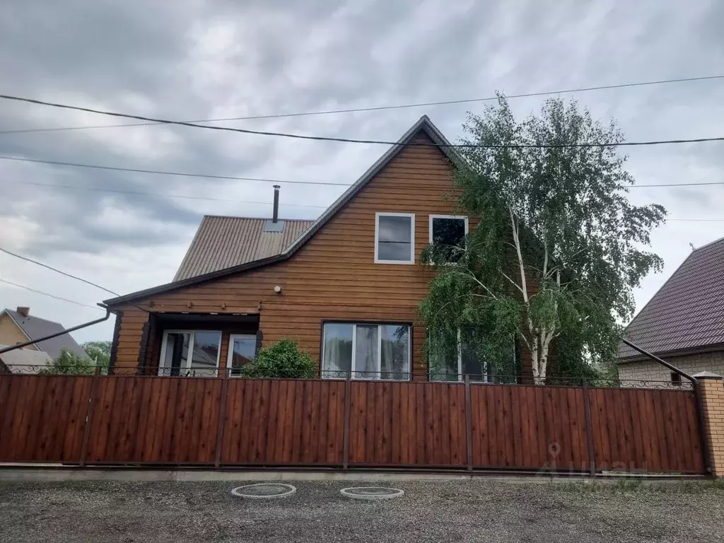 Дом в Хакасия, Абакан Ольховая ул. (200 м) - Фото 1