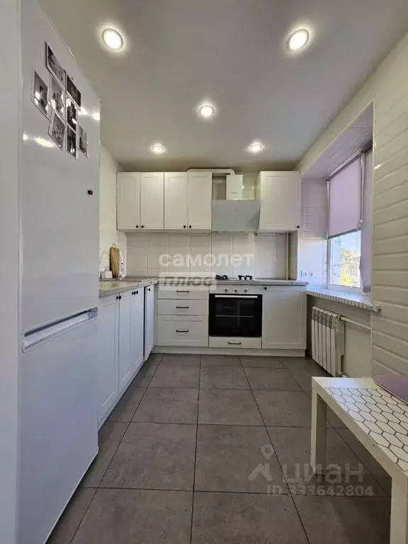 2-к кв. Крым, Керчь ул. Лейтенанта Бувина, 7 (45.2 м) - Фото 1
