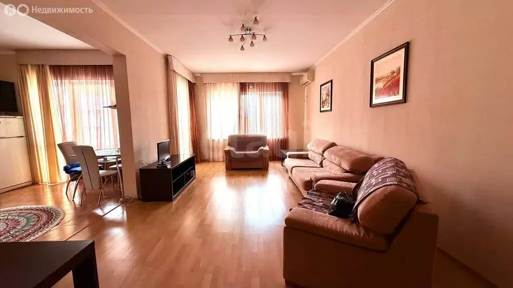 3-комнатная квартира: Симферополь, Киевская улица, 179Б (100 м) - Фото 2