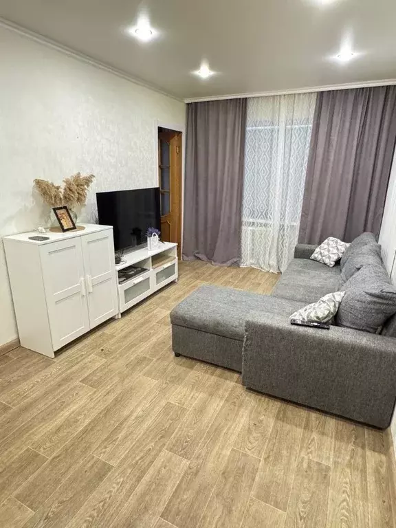 2-к кв. Оренбургская область, Оренбург Восточная ул., 5 (47.0 м) - Фото 1