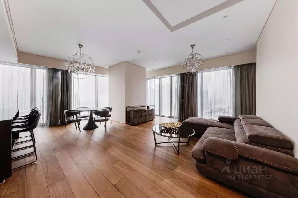 2-к кв. Москва 1-й Красногвардейский проезд, 21с1 (88.0 м) - Фото 0