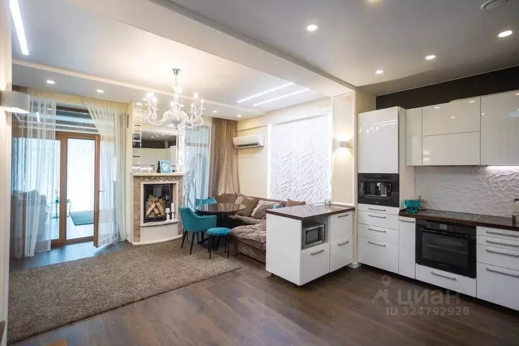 Коттедж в Хабаровский край, Хабаровск ул. Лазо, 86/23 (200 м) - Фото 1