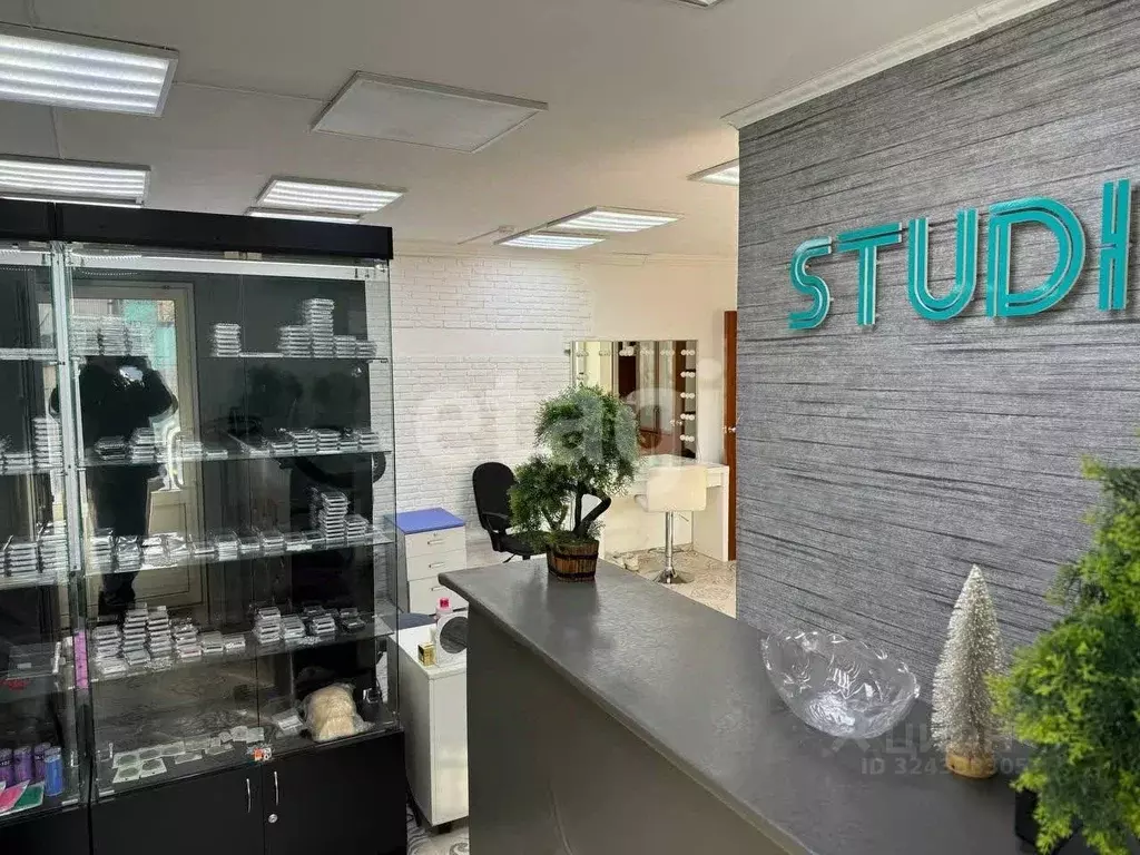 Помещение свободного назначения в Бурятия, Улан-Удэ просп. 50-летия ... - Фото 1