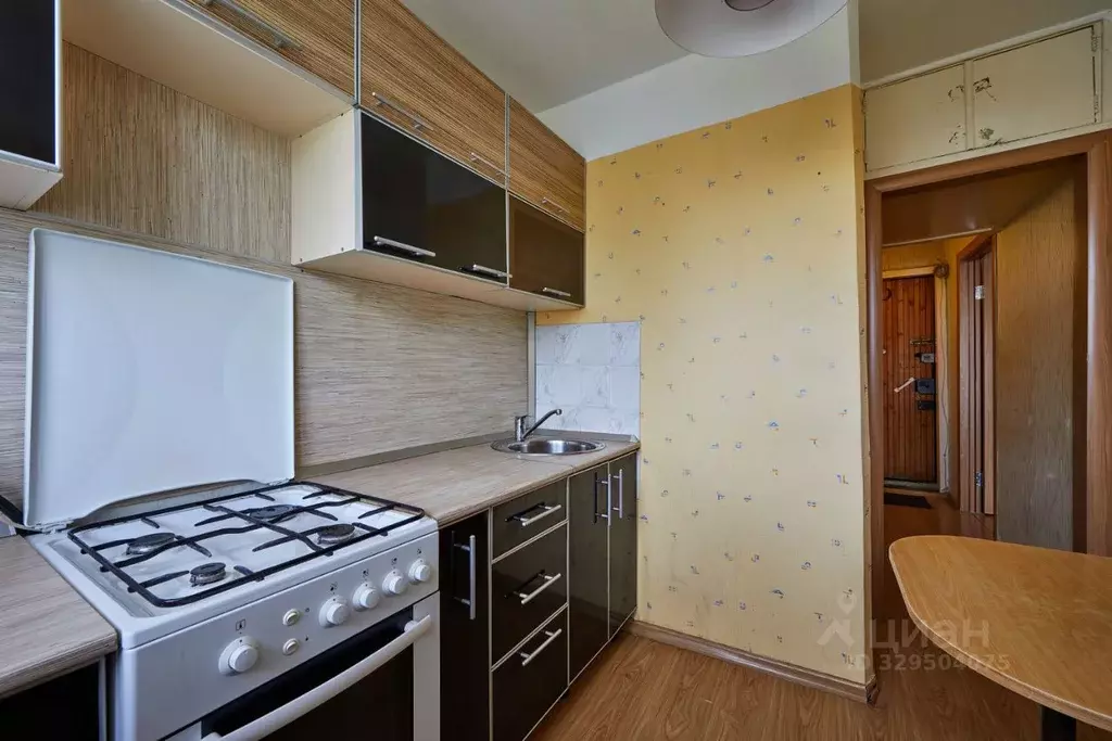 1-к кв. Челябинская область, Челябинск Молдавская ул., 25 (29.7 м) - Фото 2