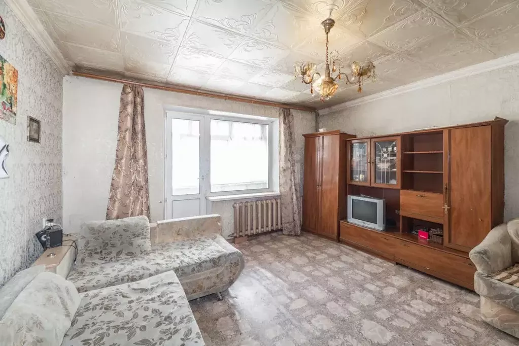 2-к кв. Хабаровский край, Комсомольск-на-Амуре Октябрьский просп., 6к2 ... - Фото 0