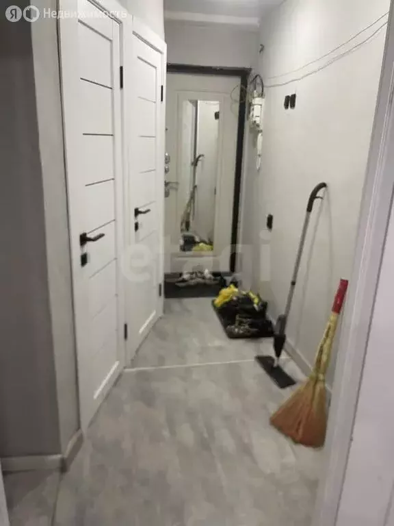 3-комнатная квартира: Курган, жилой район Заозёрный, 1-й микрорайон, ... - Фото 1