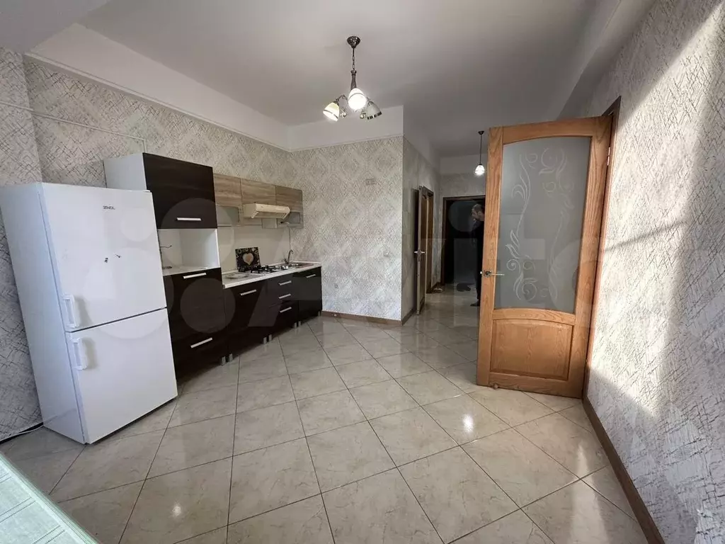 2-к. квартира, 60м, 5/10эт. - Фото 0