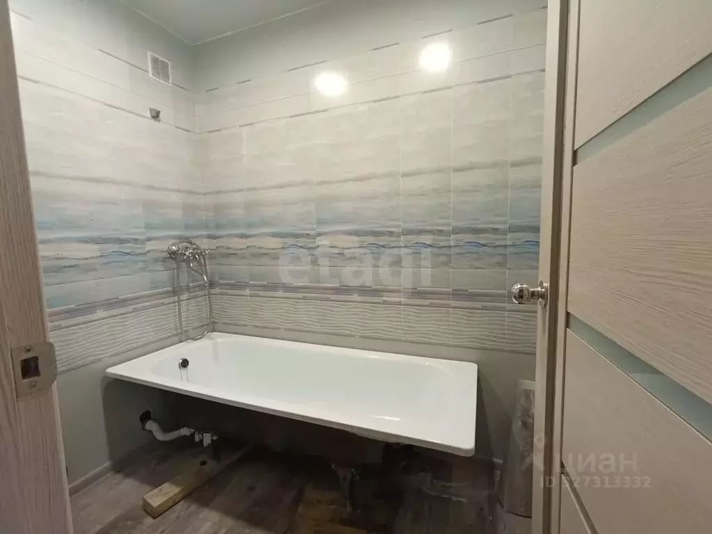 2-к кв. Челябинская область, Миасс Ильменская ул., 93А (30.0 м) - Фото 1