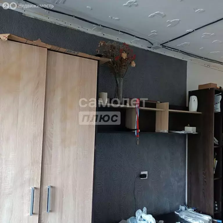 3-комнатная квартира: Ижевск, улица Воровского, 136 (54.8 м) - Фото 0