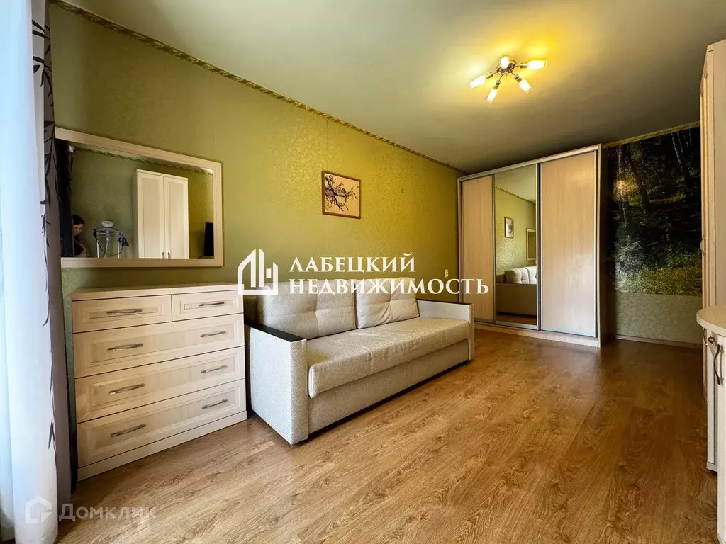 Продаётся 2-к квартира, 48.8 м - Фото 0