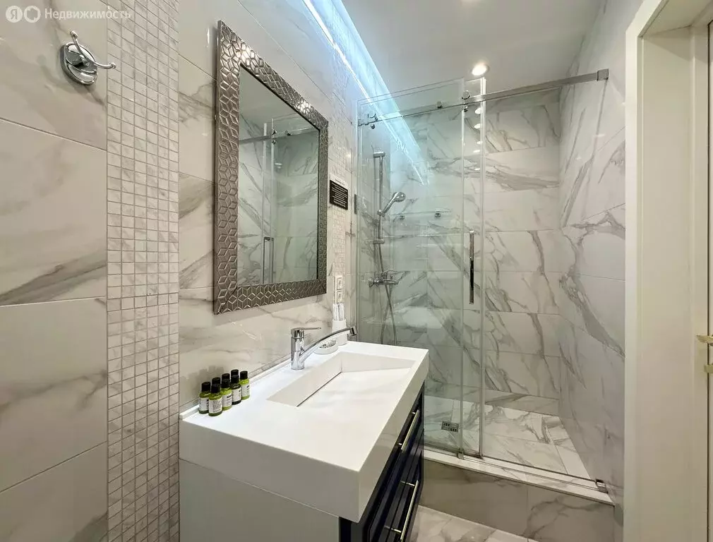 Квартира-студия: Сочи, микрорайон Центральный, улица Орджоникидзе, 9 ... - Фото 2