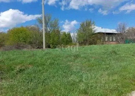 Дом в Саратовская область, Базарно-Карабулакский район, Алексеевское ... - Фото 1