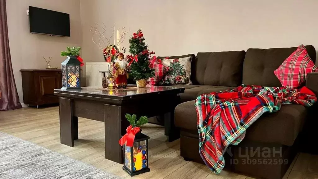 Дом в Краснодарский край, Геленджик Октябрьская ул., 86 (50 м) - Фото 1