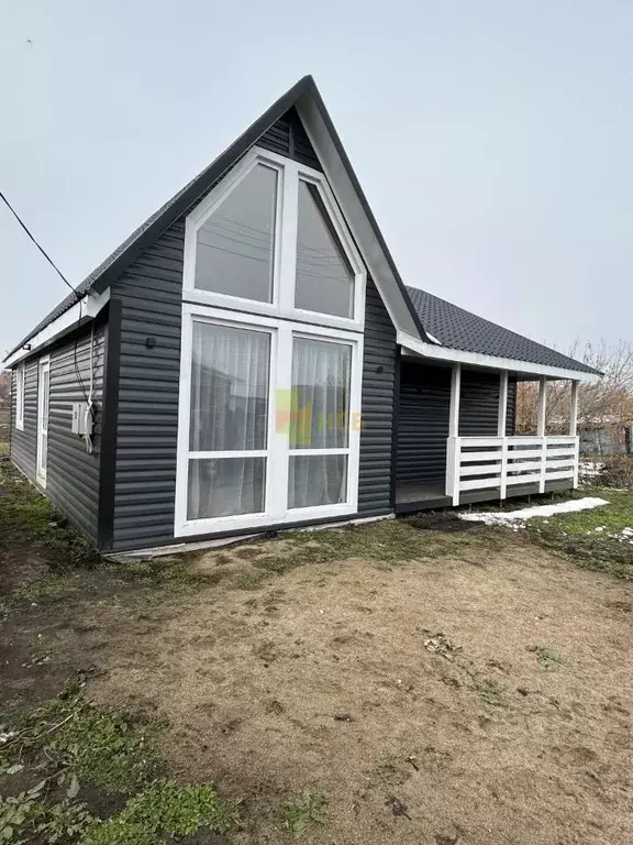 Дом в Омская область, с. Азово  (90 м) - Фото 1