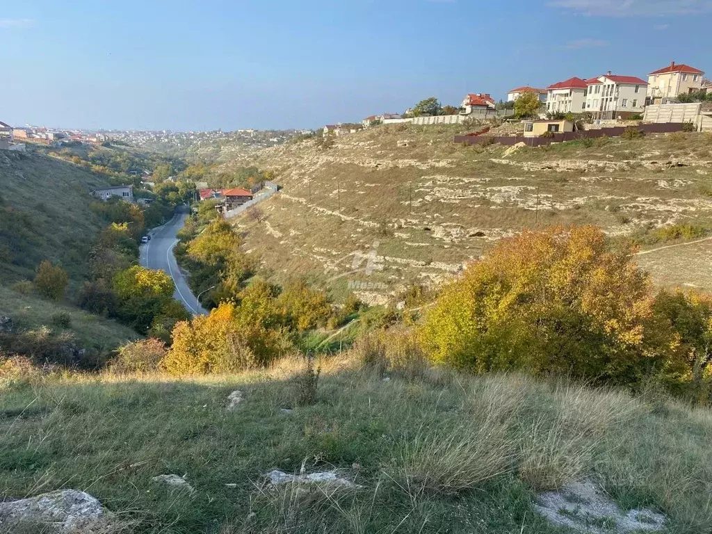 Участок в Севастополь ул. Василия Колодкина (5.3 сот.) - Фото 1