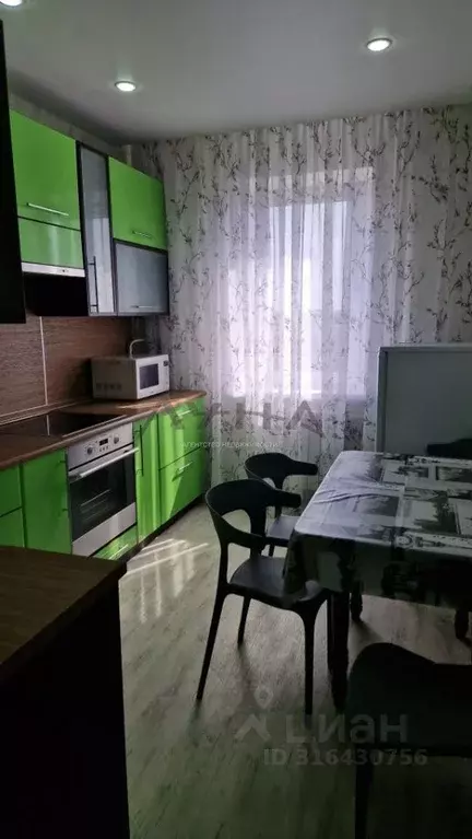 2-к кв. Татарстан, Набережные Челны ул. 40 лет Победы, 63 (51.0 м) - Фото 0