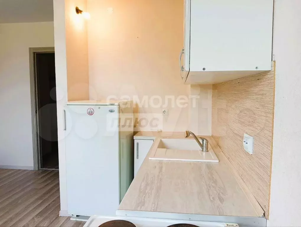 Квартира-студия, 21 м, 3/3 эт. - Фото 1