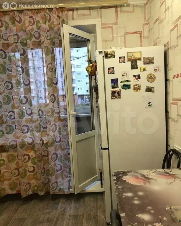 3-комнатная квартира: Усть-Илимск, проспект Дружбы Народов, 36 (59 м) - Фото 1