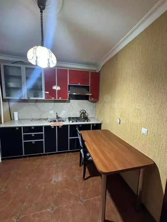 2-к. квартира, 51 м, 1/5 эт. - Фото 0