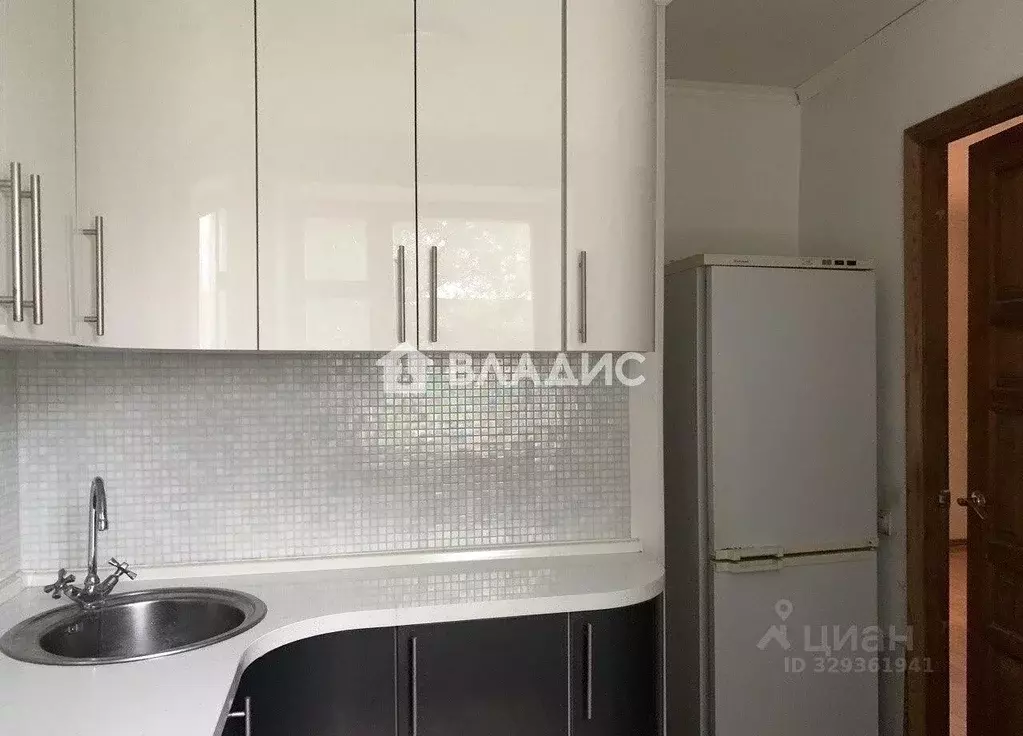Квартира, 3 комнаты, 55.5 м - Фото 2