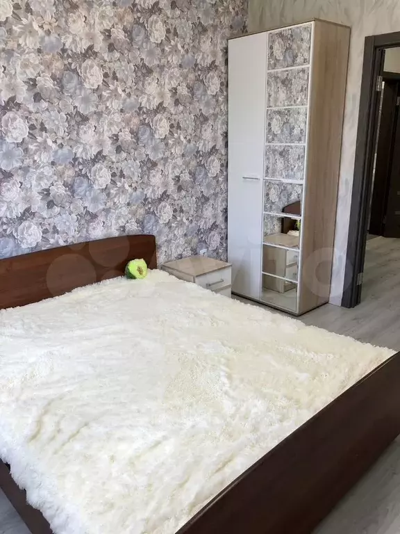 2-к. квартира, 64 м, 7/17 эт. - Фото 1