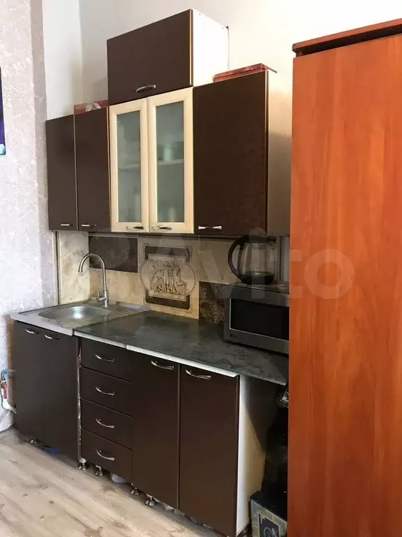 Комната 16 м в 4-к., 2/2 эт. - Фото 0