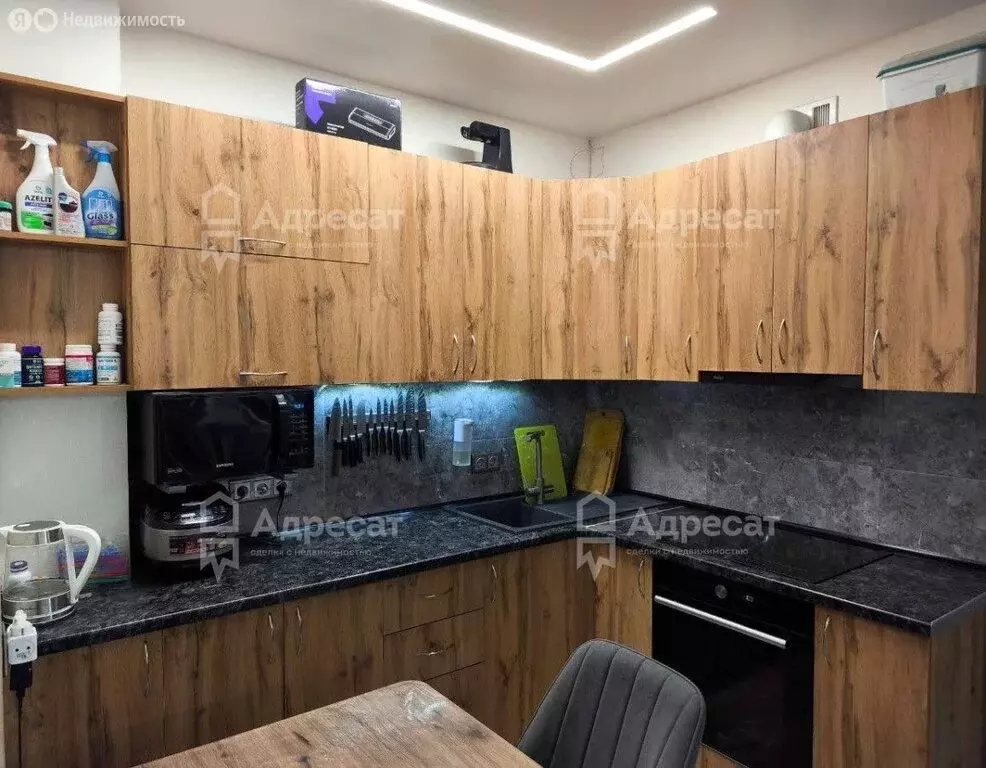 3-комнатная квартира: Волгоград, улица 51-й Гвардейской Дивизии, 30 ... - Фото 1