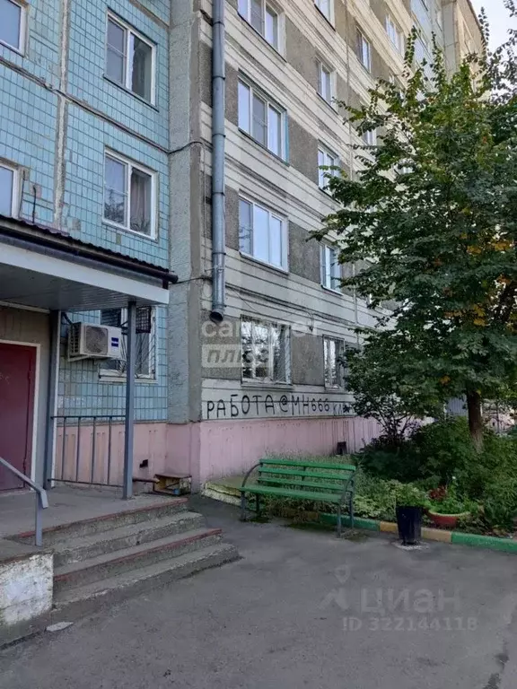 3-к кв. Алтайский край, Бийск Ударная ул., 83/1 (62.0 м) - Фото 0