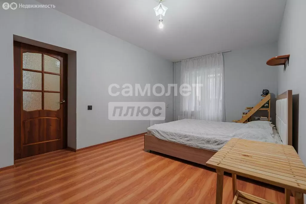 2-комнатная квартира: Екатеринбург, улица Шаумяна, 102А (68.3 м) - Фото 1