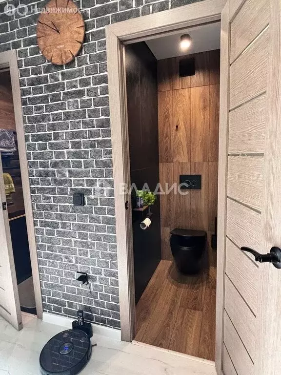 2-комнатная квартира: Сыктывкар, улица Старовского, 32 (55 м) - Фото 1