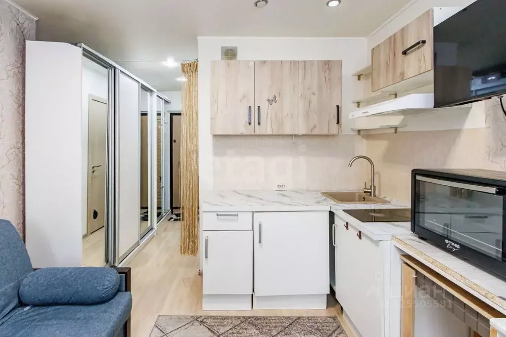 Студия Тюменская область, Тюмень Интернациональная ул., 199к4 (15.9 м) - Фото 1