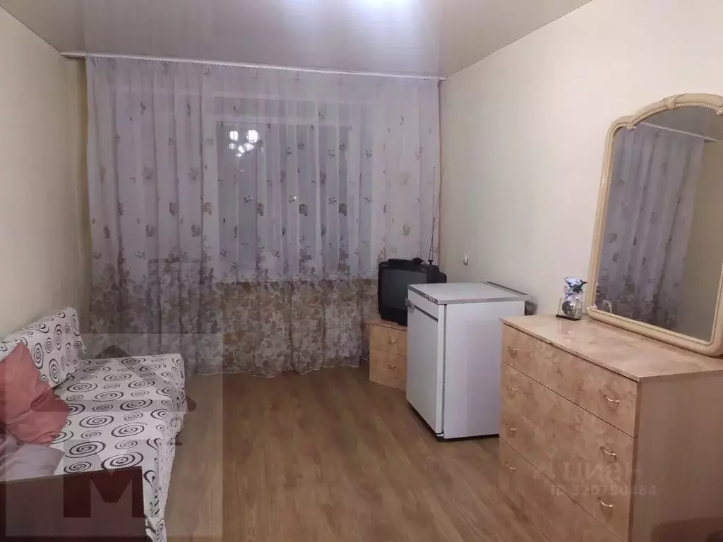 3-к кв. Хакасия, Абакан ул. Ленинского Комсомола, 3 (61.5 м) - Фото 0