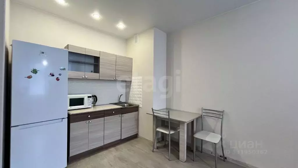Студия Тюменская область, Тюмень ул. Газовиков, 73к1 (26.4 м) - Фото 1