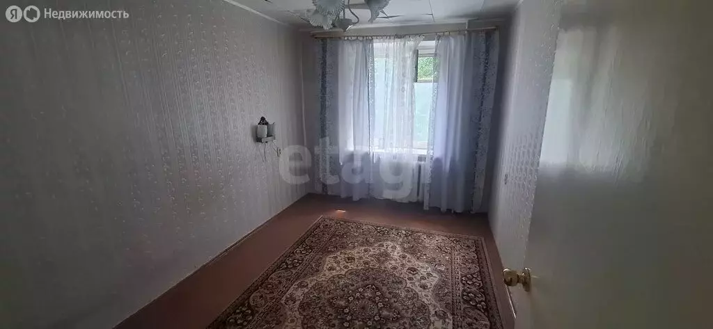 3-комнатная квартира: Нижний Тагил, улица Пархоменко, 150 (63.2 м) - Фото 2