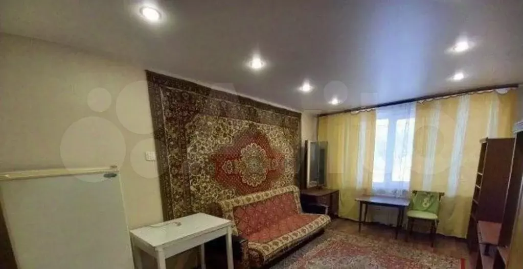 Комната 17 м в 3-к., 1/5 эт. - Фото 1