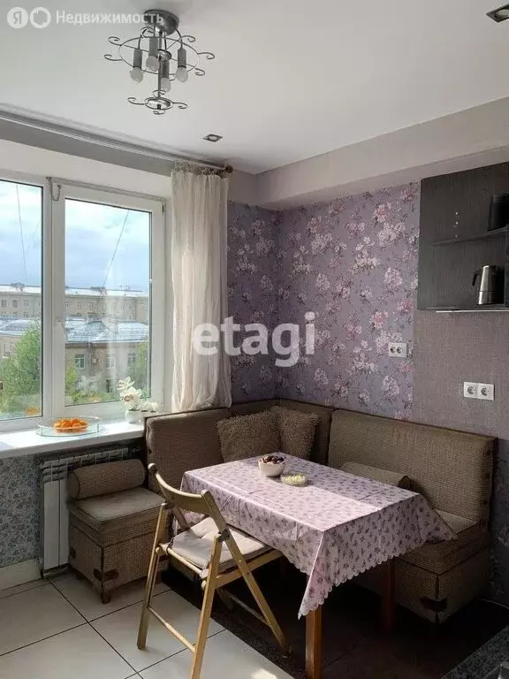 3-комнатная квартира: Санкт-Петербург, Карташихина улица, 19 (63.6 м) - Фото 2