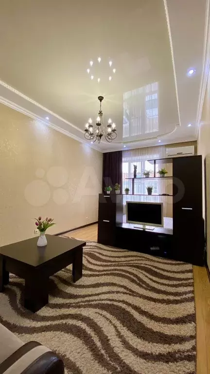 1-к. квартира, 50 м, 2/5 эт. - Фото 1