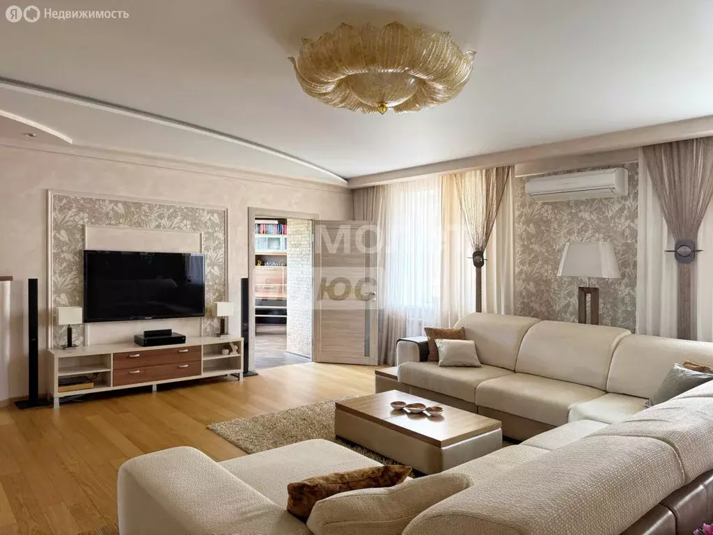 3-комнатная квартира: Киров, Первомайский район, Успенская улица, 20 ... - Фото 1