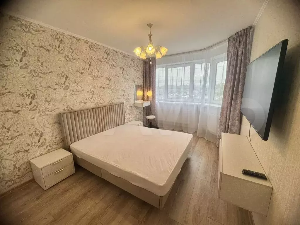1-к. квартира, 38 м, 4/26 эт. - Фото 0