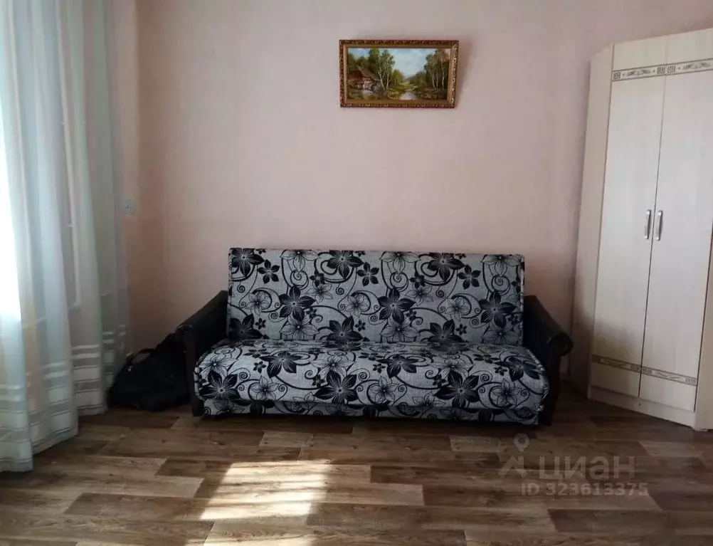 2-к кв. Ростовская область, Каменск-Шахтинский ул. Ворошилова (59.0 м) - Фото 1