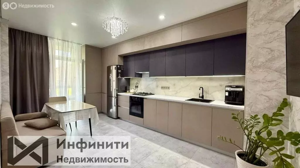 3-комнатная квартира: Ставрополь, улица Николая Голодникова, 4 (88.3 ... - Фото 1