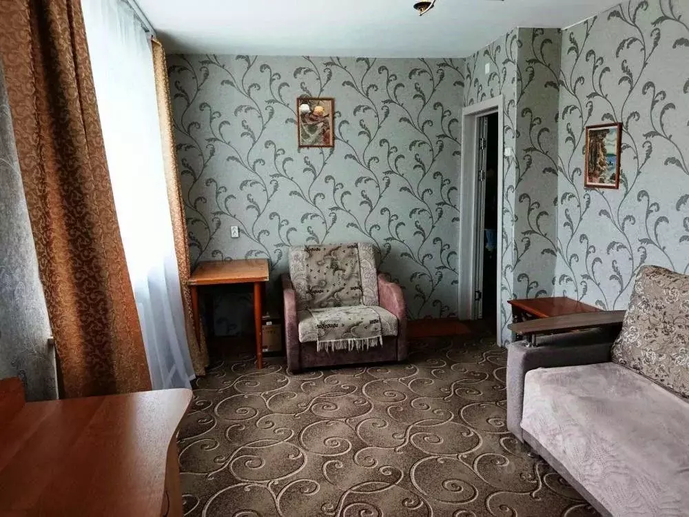 3-к кв. Иркутская область, Слюдянский район, Култук рп ул. ... - Фото 2