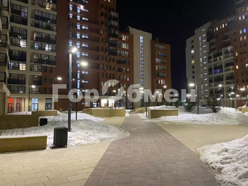 Продается 2-комнатная квартира - Фото 1