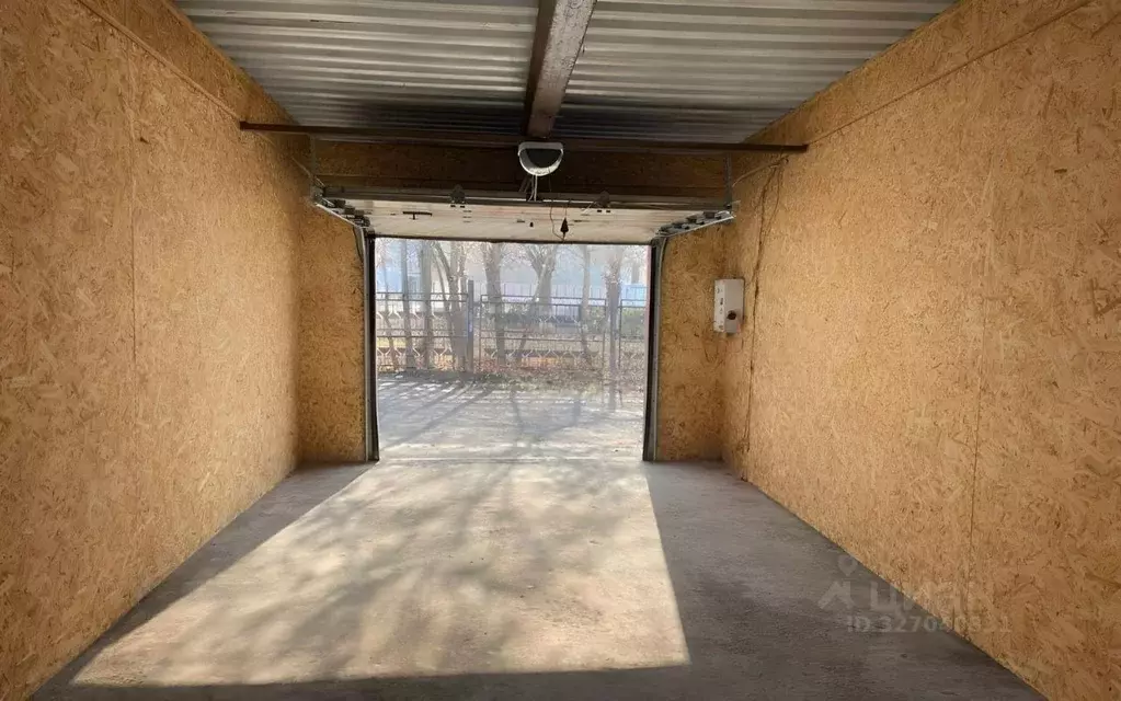 Гараж в Кемеровская область, Новокузнецк ул. Кирова, 62А (34 м) - Фото 1