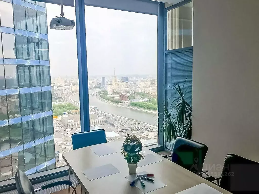 Офис в Москва наб. Пресненская, 12 (2132 м) - Фото 2