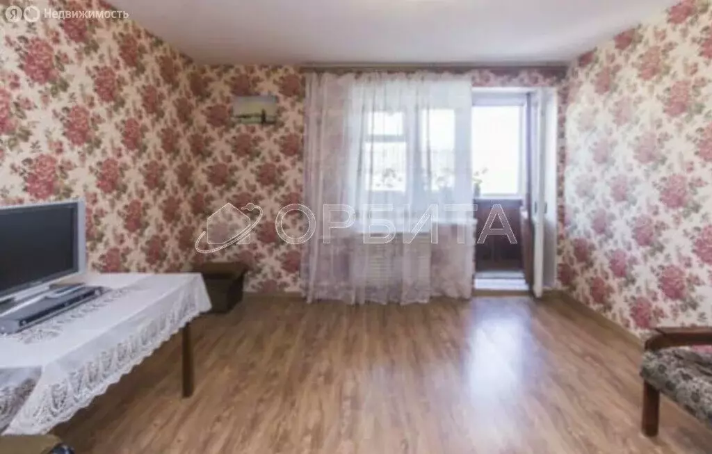 4-комнатная квартира: Тюмень, улица Ватутина, 6 (73 м) - Фото 1