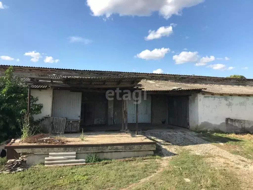 Склад в Крым, Нижнегорский район, с. Дрофино ул. Школьная (822 м) - Фото 1