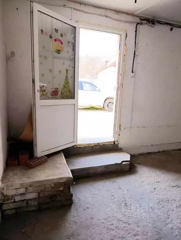 Склад в Крым, Феодосия ш. Симферопольское, 32 (36 м) - Фото 1