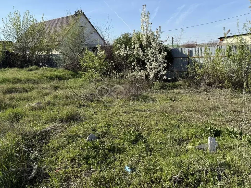 Участок в Волгоградская область, Волгоград 40 лет Октября СНТ, 2-й ... - Фото 1